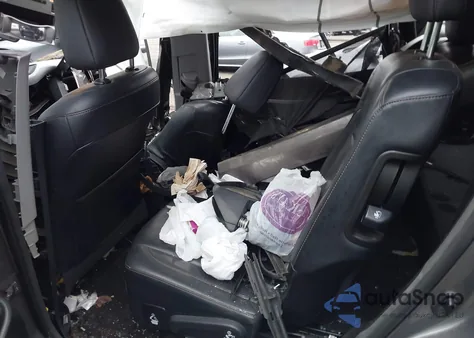 2015 Toyota Highlander Xle V6 из США, поврежденный, VIN 5TDJKRFH3FS178037